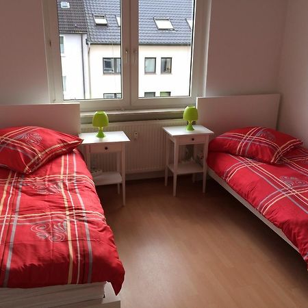 White House Bochum Ehrenfeld Apartment Room photo